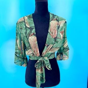 Vacation Time Wrap Crop Top Sz. Small - Green
